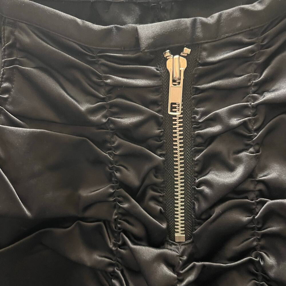 Seven Express Y2K Ruched Satin Cargo Pants Flare Leg Black 26 Cyber Clubwear - Picture 9 of 10